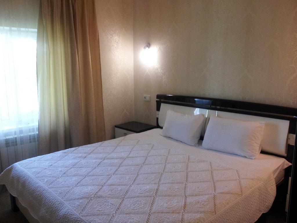 Noy Hotel Harkov Szoba fotó