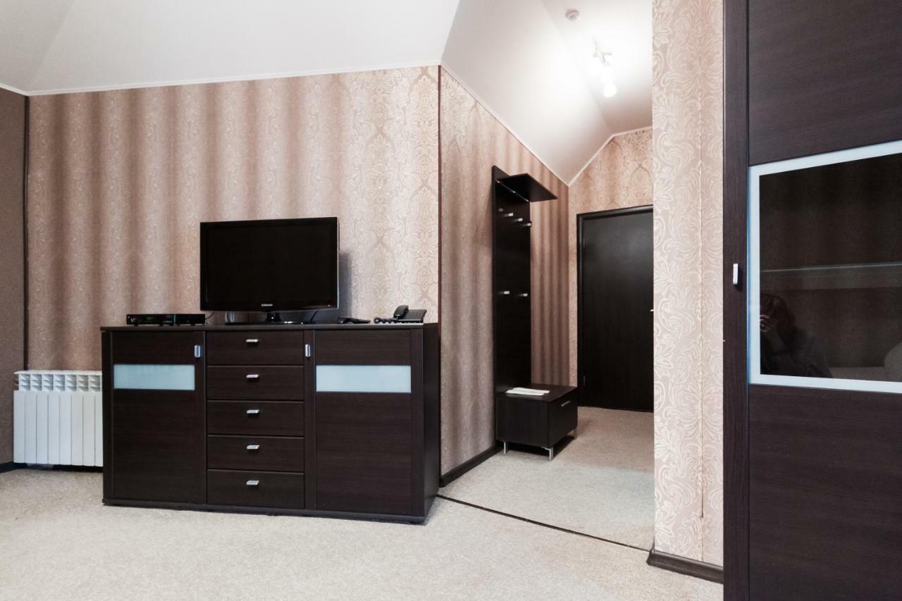 Noy Hotel Harkov Kültér fotó