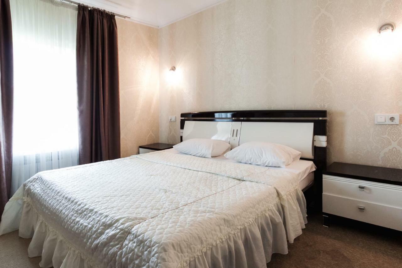 Noy Hotel Harkov Kültér fotó