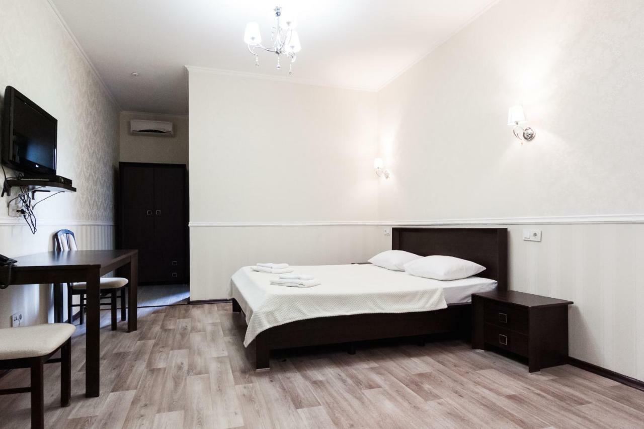 Noy Hotel Harkov Kültér fotó