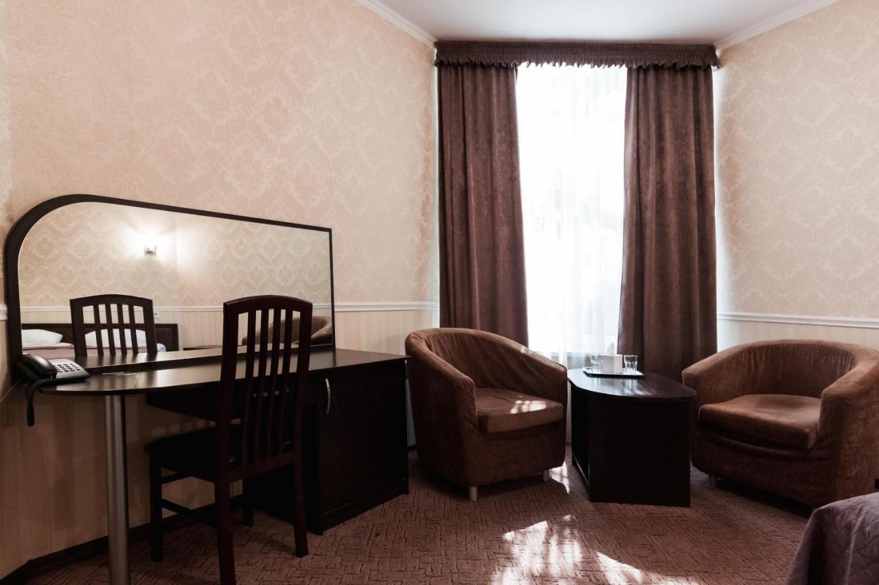 Noy Hotel Harkov Kültér fotó